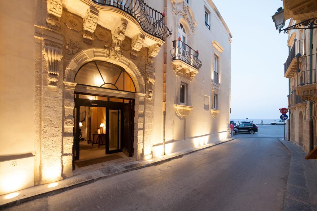 Algila Ortigia Charme Hotel Syrakusa Exteriör bild