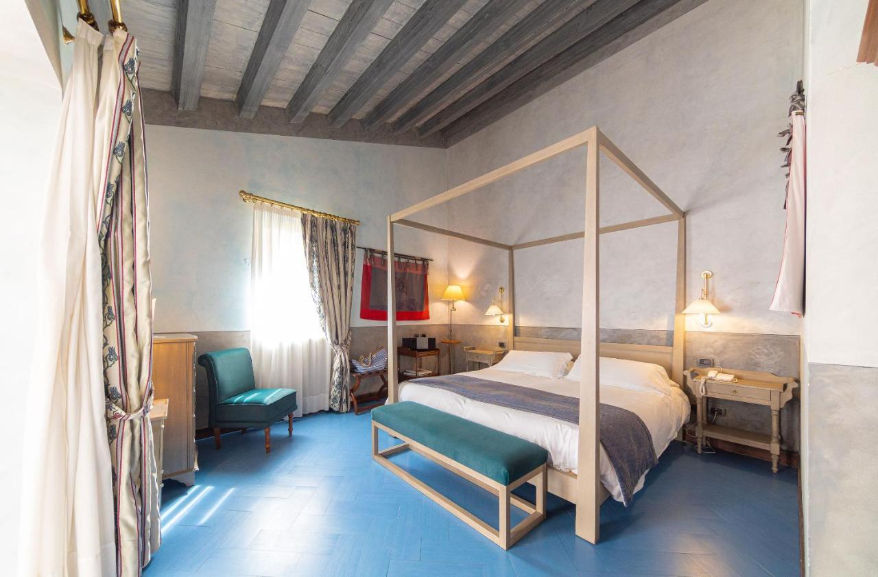 Algila Ortigia Charme Hotel Syrakusa Exteriör bild