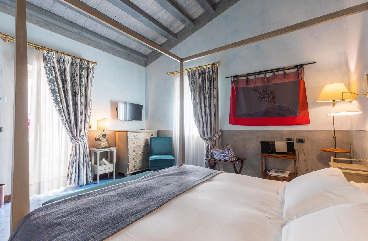 Algila Ortigia Charme Hotel Syrakusa Exteriör bild