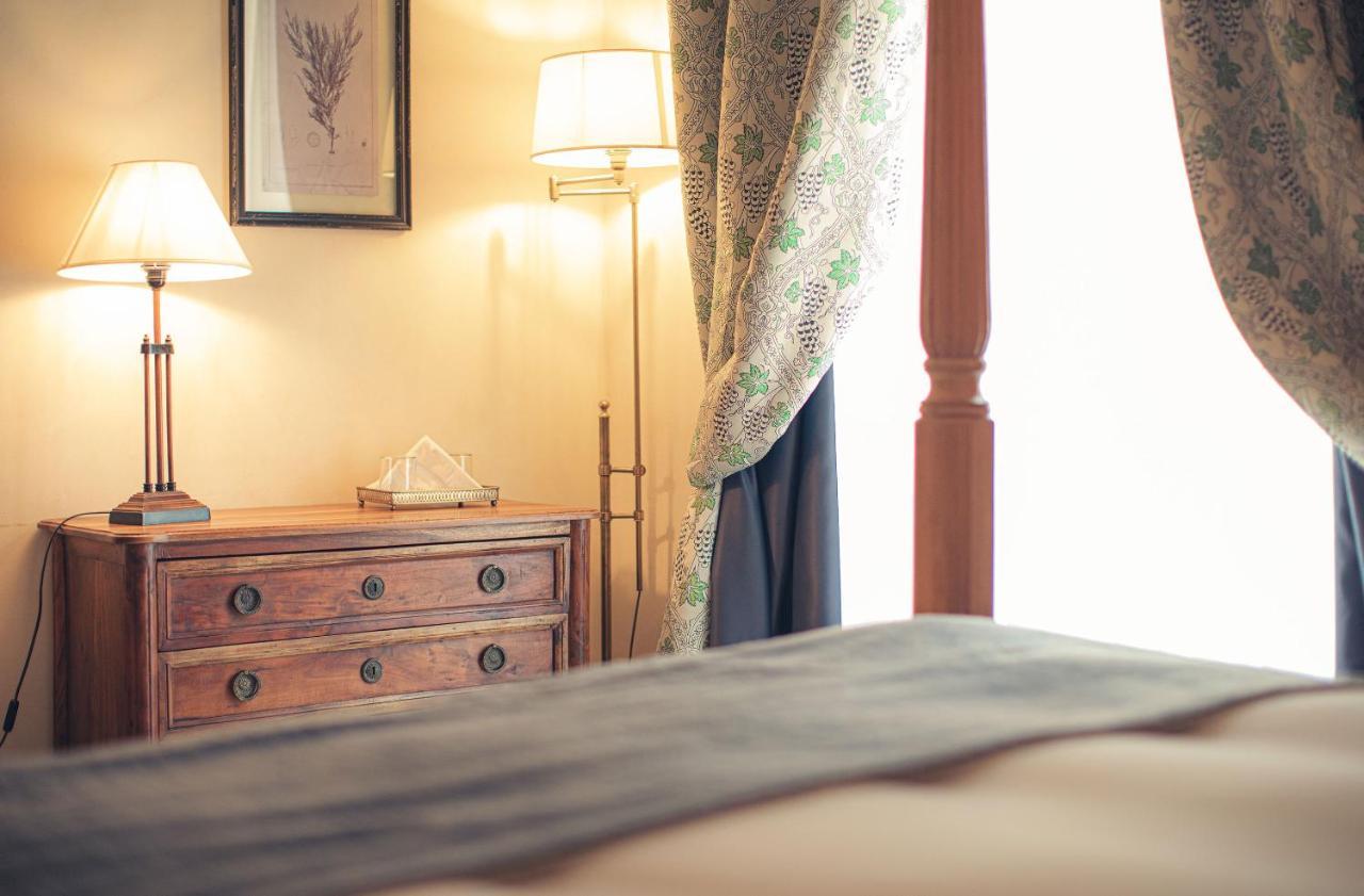 Algila Ortigia Charme Hotel Syrakusa Exteriör bild