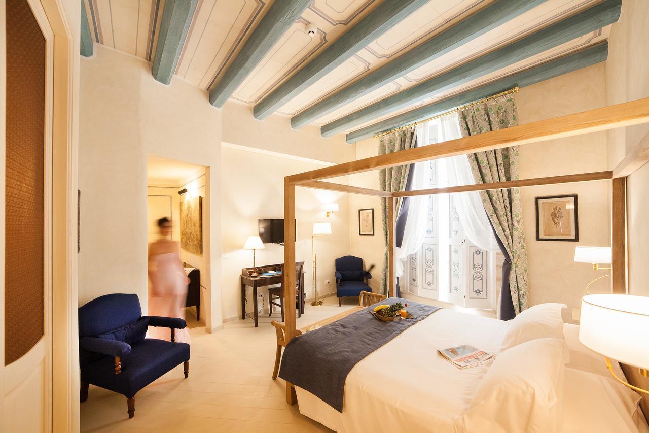 Algila Ortigia Charme Hotel Syrakusa Exteriör bild